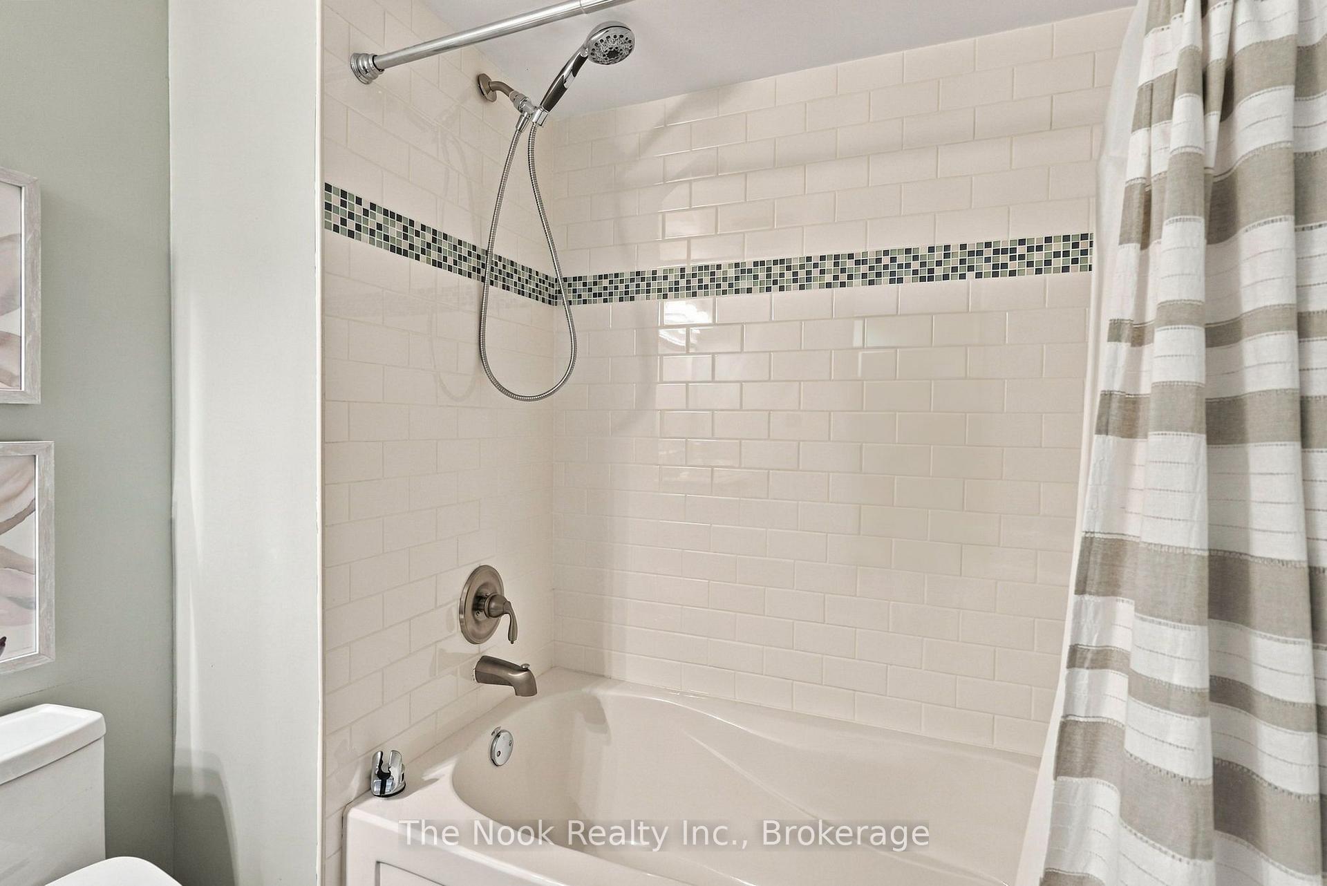 Photo 35 of Unit 507, 144 Queen Street, Clarington, Bowmanville — HOMEH
