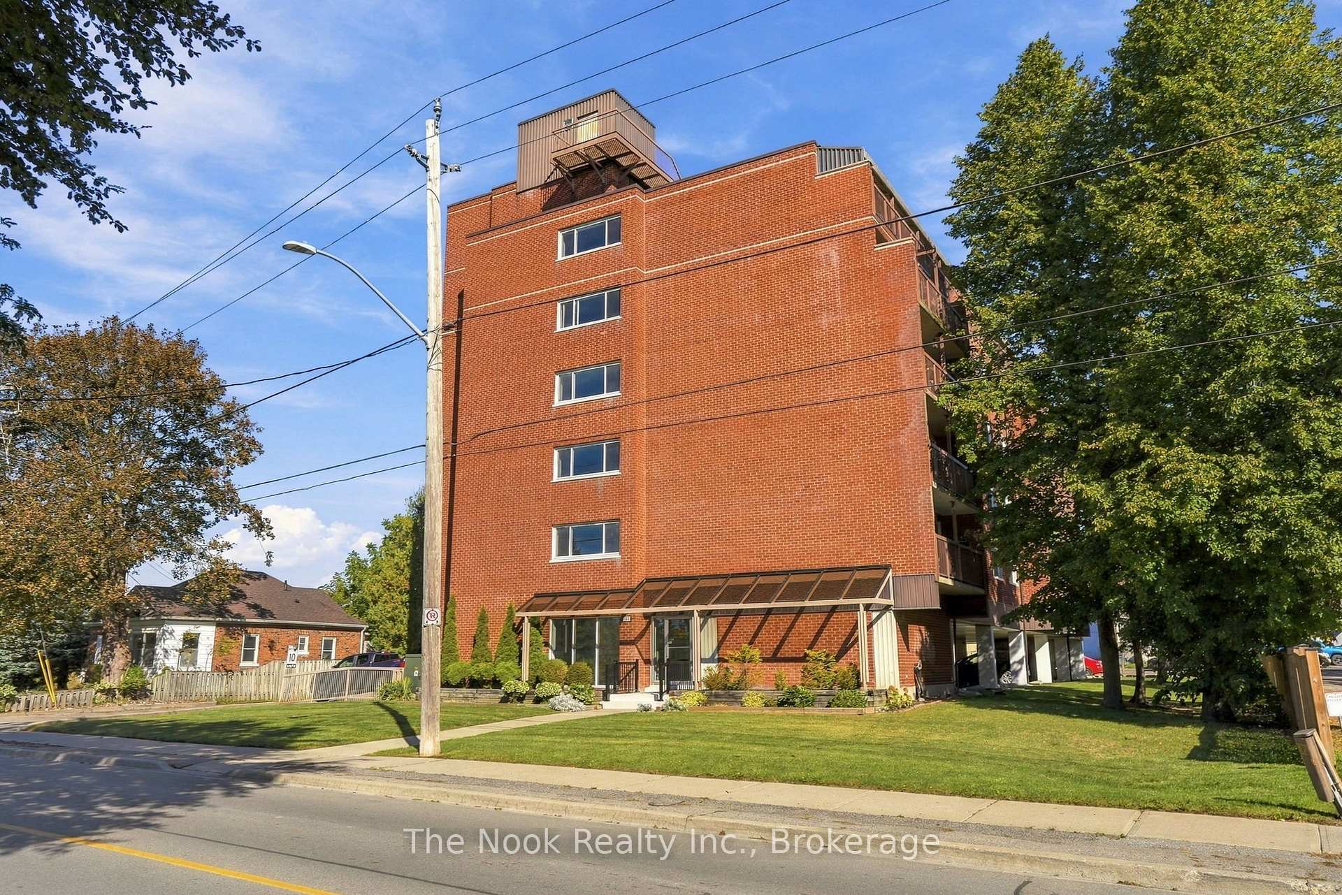 Photo 43 of Unit 507, 144 Queen Street, Clarington, Bowmanville — HOMEH