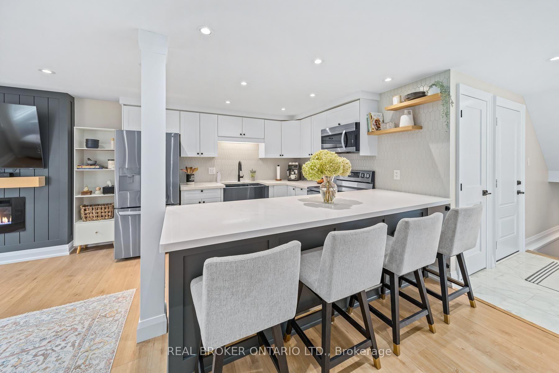 Photo 7 of 56 Danville Avenue, Halton Hills, Acton — HOMEH
