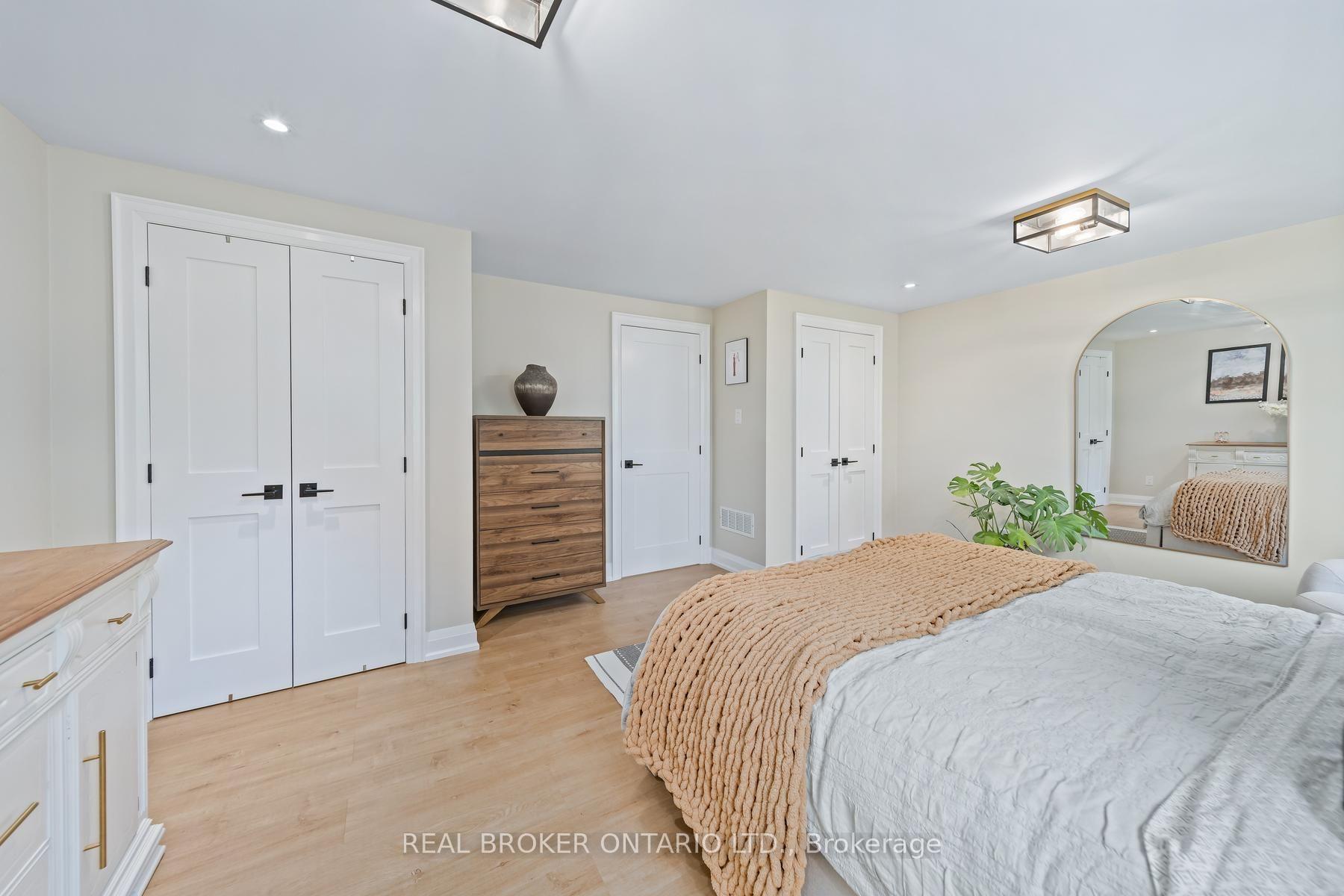 Photo 13 of 56 Danville Avenue, Halton Hills, Acton — HOMEH
