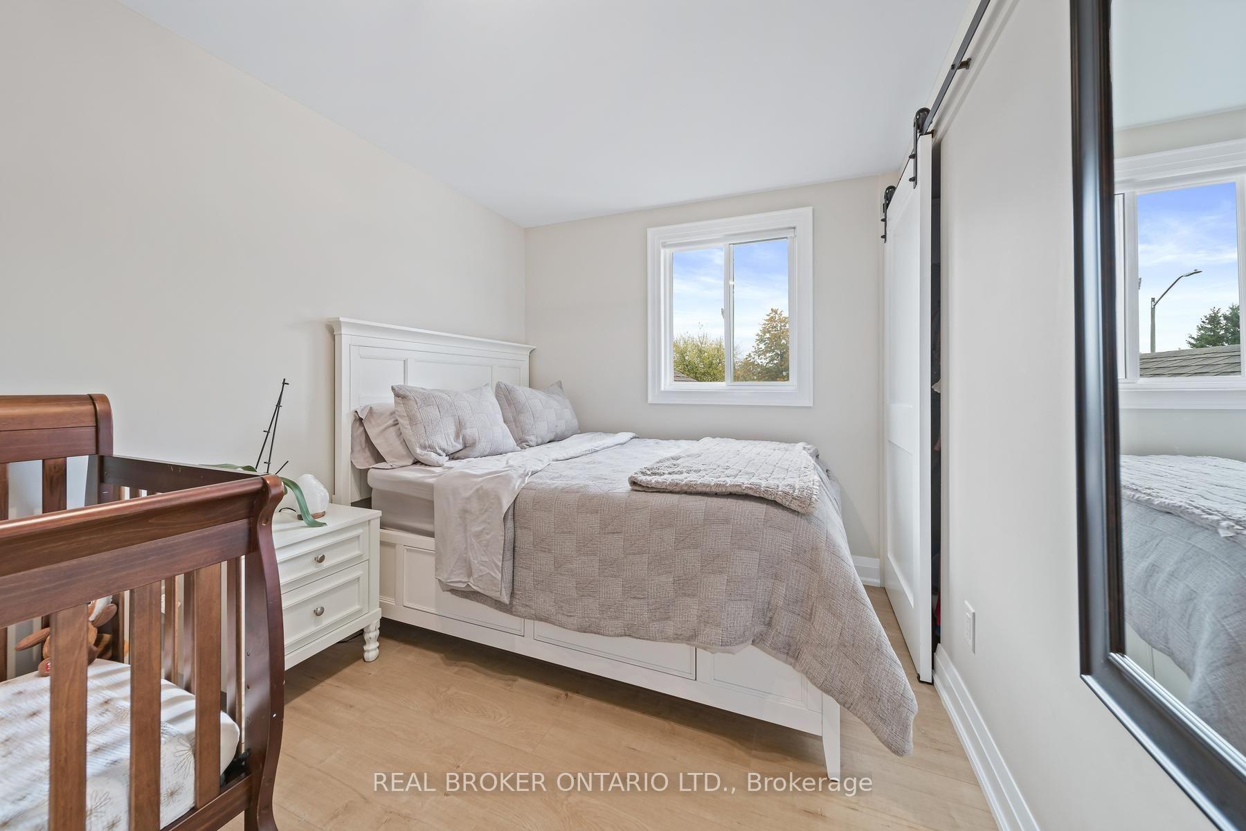 Photo 14 of 56 Danville Avenue, Halton Hills, Acton — HOMEH