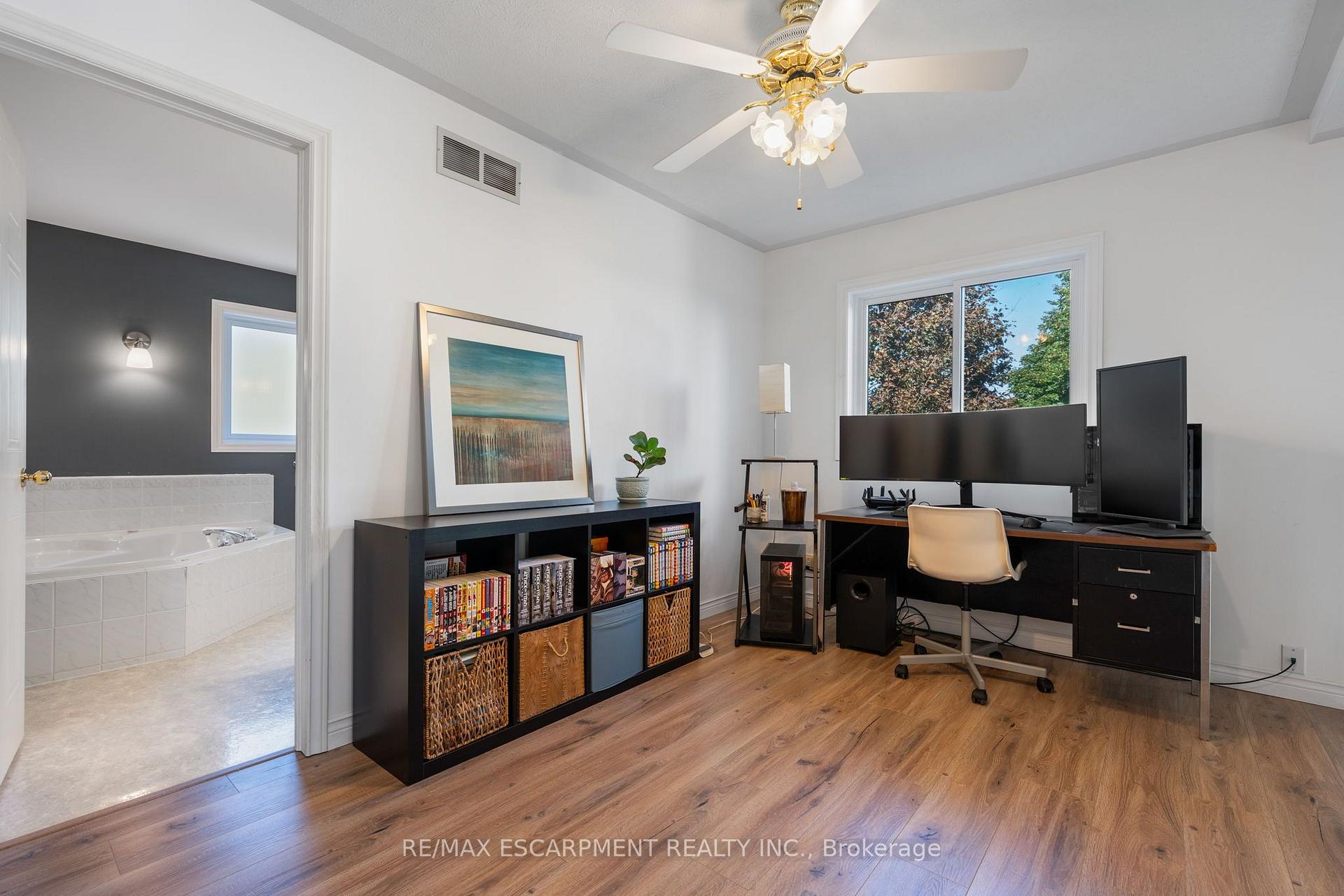 Photo 17 of 29 Leslie Avenue, Norfolk, Port Dover — HOMEH