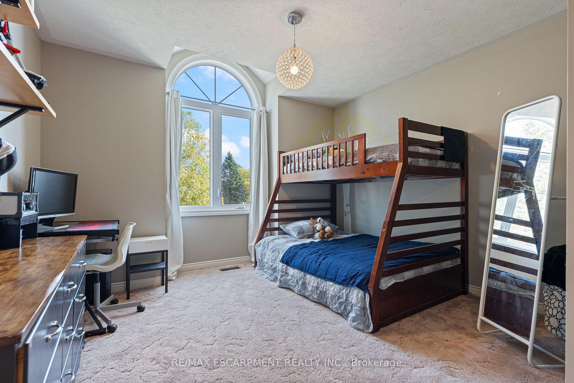 Photo 20 of 29 Leslie Avenue, Norfolk, Port Dover — HOMEH
