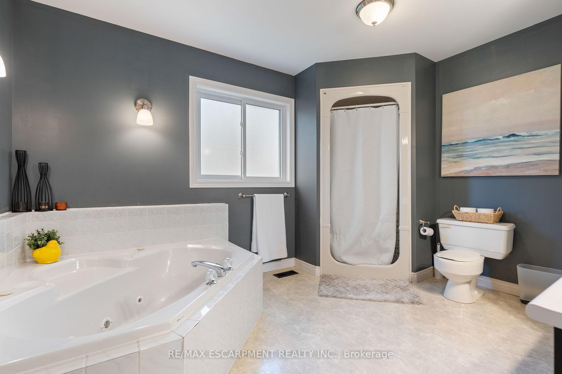 Photo 21 of 29 Leslie Avenue, Norfolk, Port Dover — HOMEH