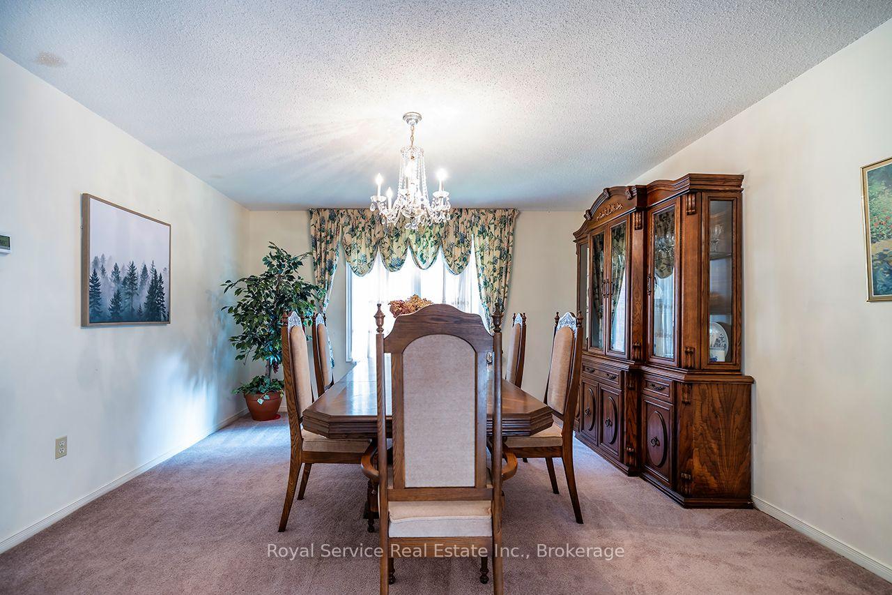 Photo 10 of 516 Palmtree Crescent, Oshawa, Eastdale — HOMEH