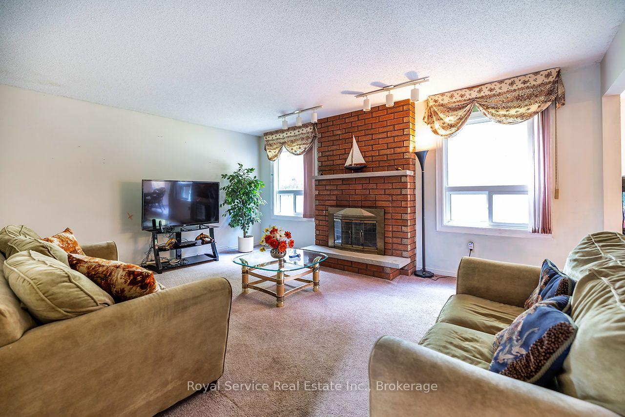 Photo 19 of 516 Palmtree Crescent, Oshawa, Eastdale — HOMEH