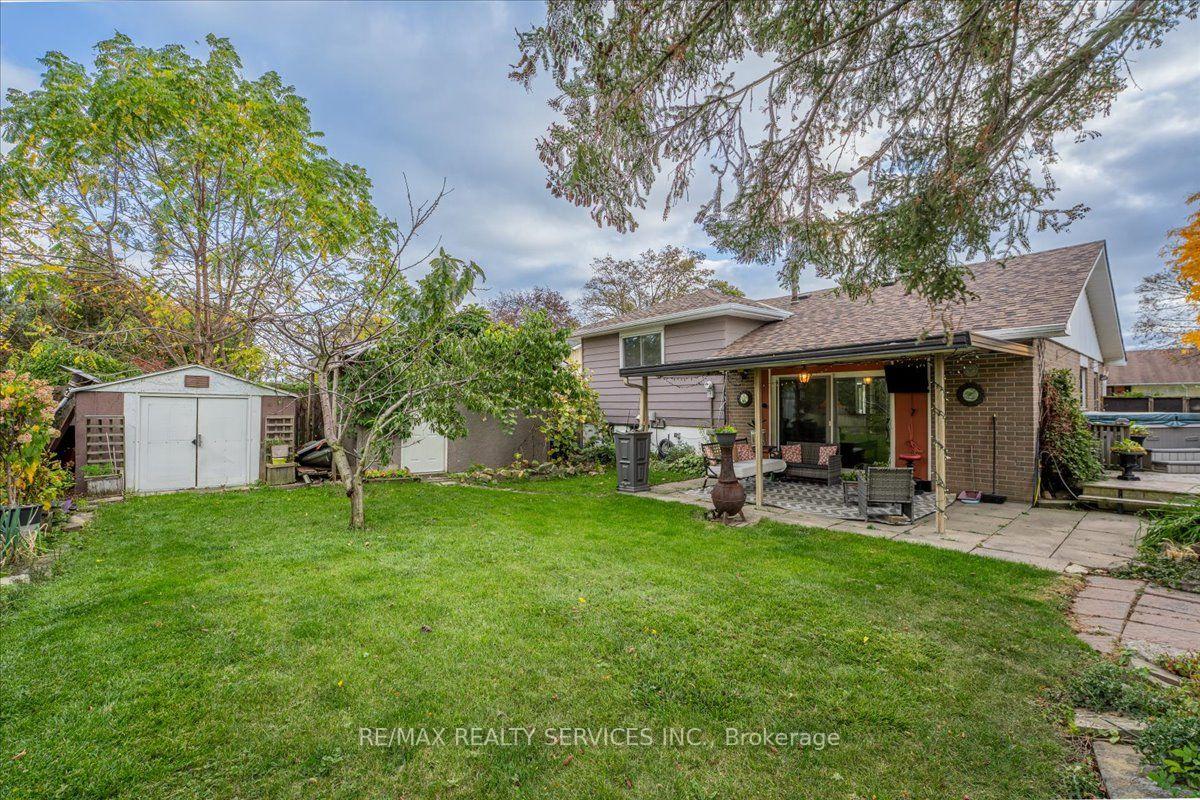 Photo 36 of 53 Windermere Court, Brampton, Northwood Park — HOMEH