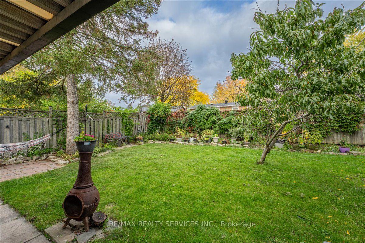 Photo 39 of 53 Windermere Court, Brampton, Northwood Park — HOMEH