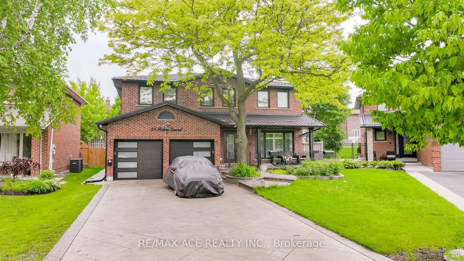 Photo 1 of 38 Pottery Crescent, Brampton, Northgate — HOMEH