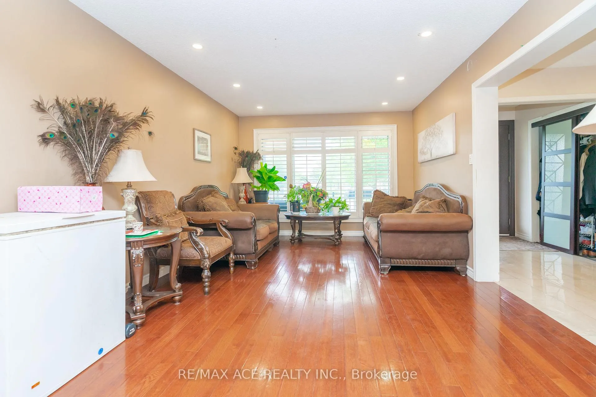 Photo 7 of 38 Pottery Crescent, Brampton, Northgate — HOMEH