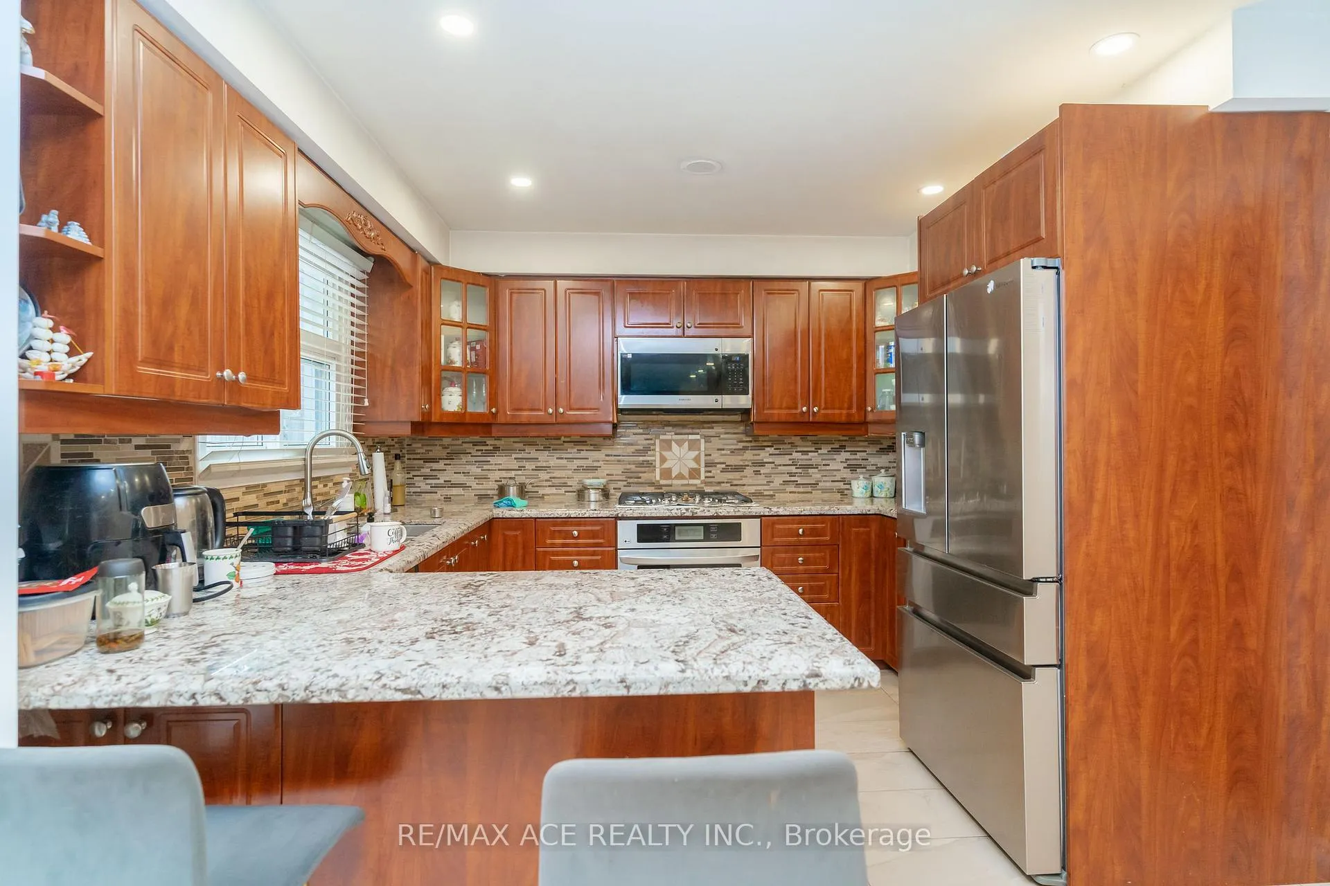 Photo 15 of 38 Pottery Crescent, Brampton, Northgate — HOMEH