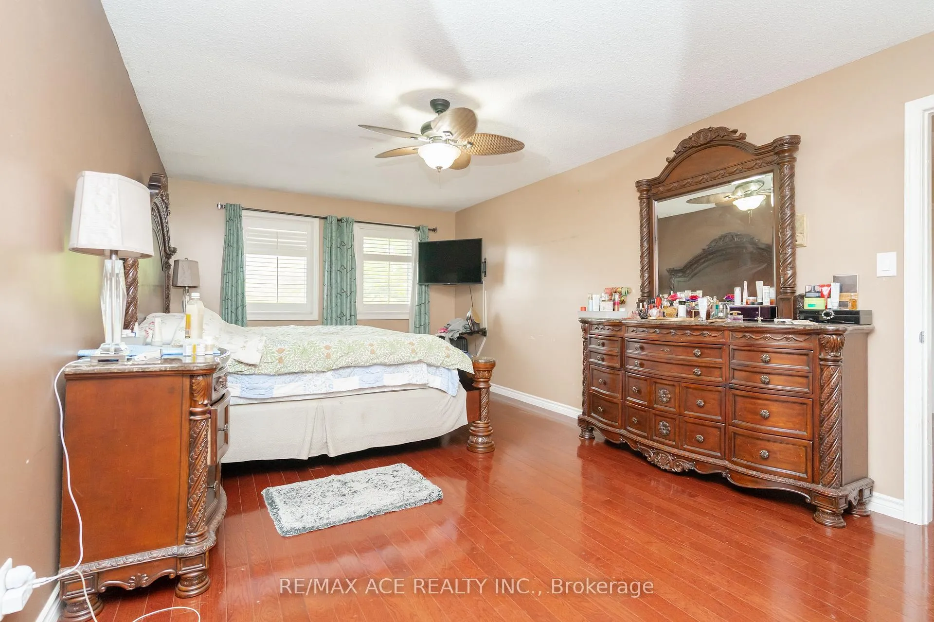 Photo 25 of 38 Pottery Crescent, Brampton, Northgate — HOMEH