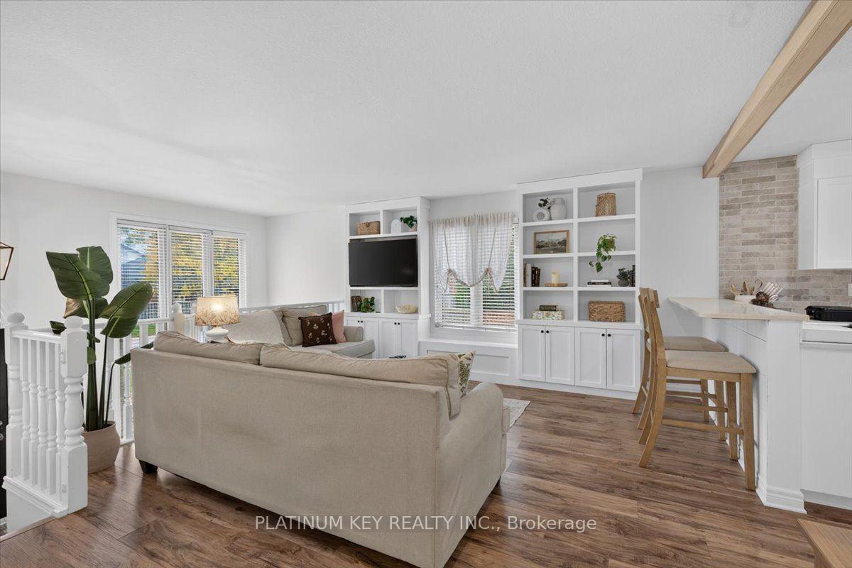 Photo 5 of 11 Allison Court, Strathroy-Caradoc, NE — HOMEH
