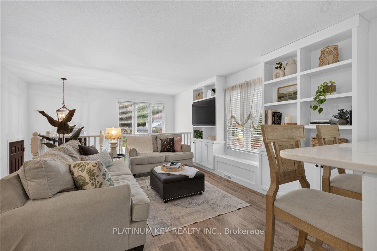 Photo 7 of 11 Allison Court, Strathroy-Caradoc, NE — HOMEH