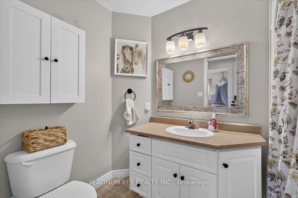 Photo 15 of 11 Allison Court, Strathroy-Caradoc, NE — HOMEH