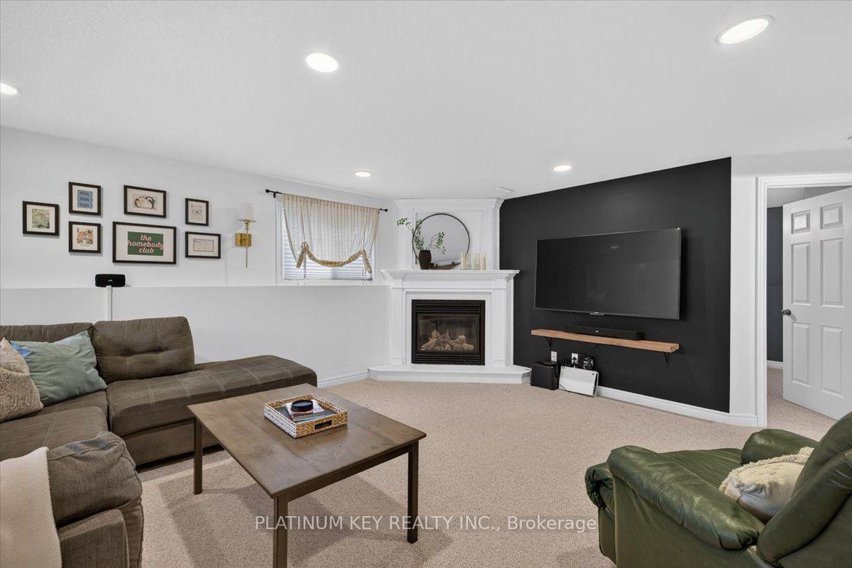 Photo 21 of 11 Allison Court, Strathroy-Caradoc, NE — HOMEH