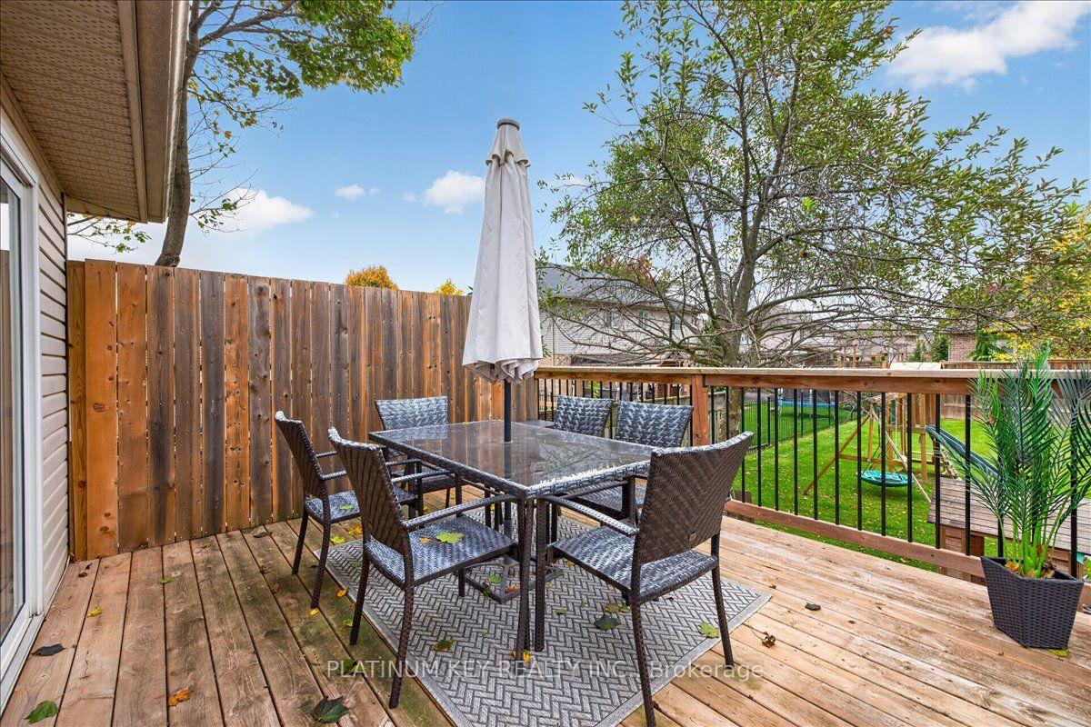 Photo 30 of 11 Allison Court, Strathroy-Caradoc, NE — HOMEH