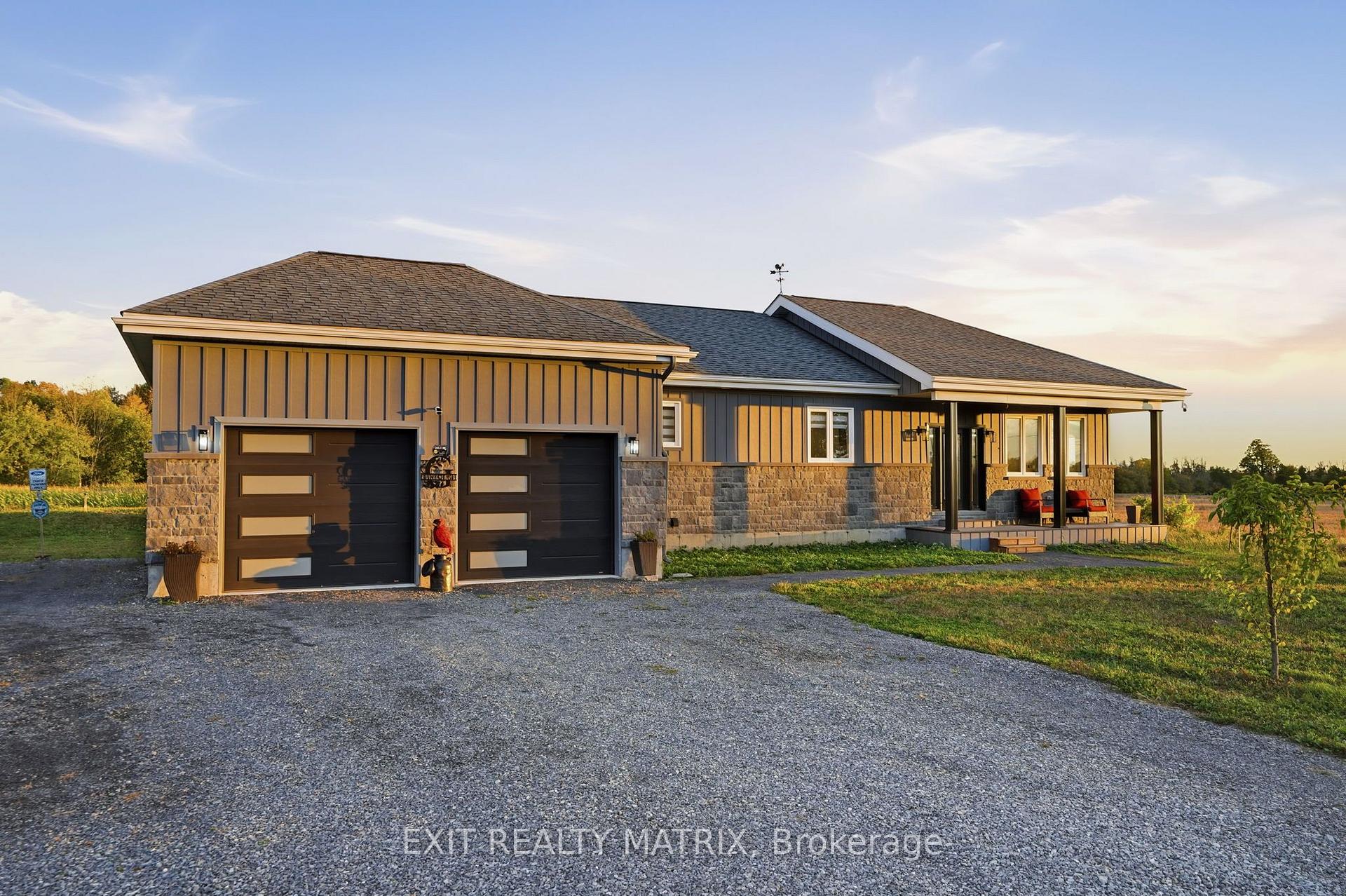 Photo 2 of 12340 Forest Road, South Dundas, South Dundas (Williamsburgh) Twp — HOMEH