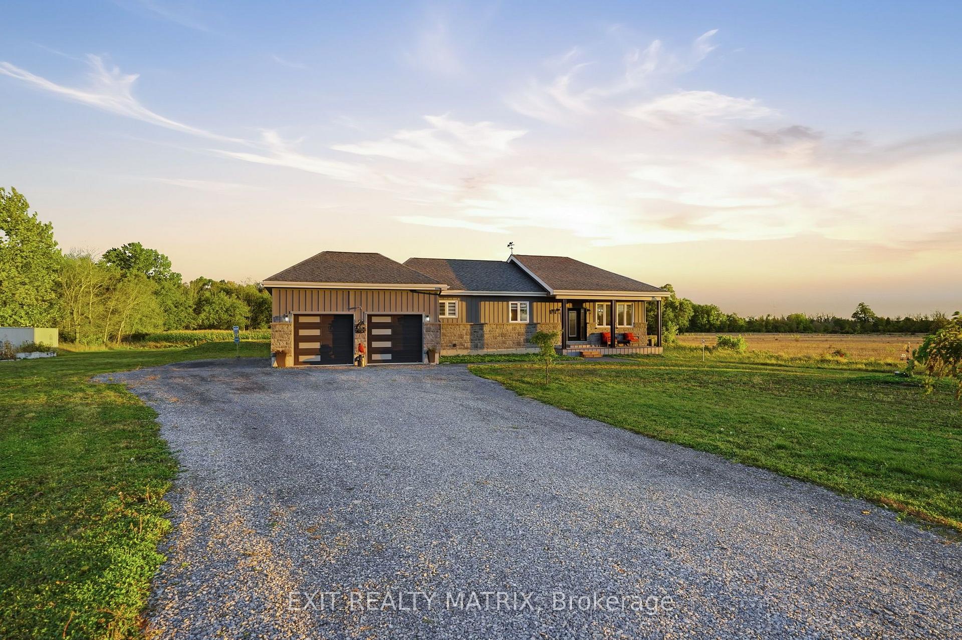 Photo 4 of 12340 Forest Road, South Dundas, South Dundas (Williamsburgh) Twp — HOMEH