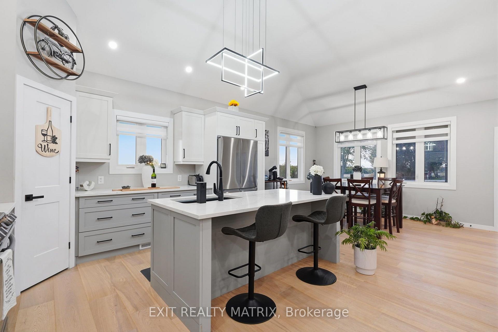 Photo 11 of 12340 Forest Road, South Dundas, South Dundas (Williamsburgh) Twp — HOMEH