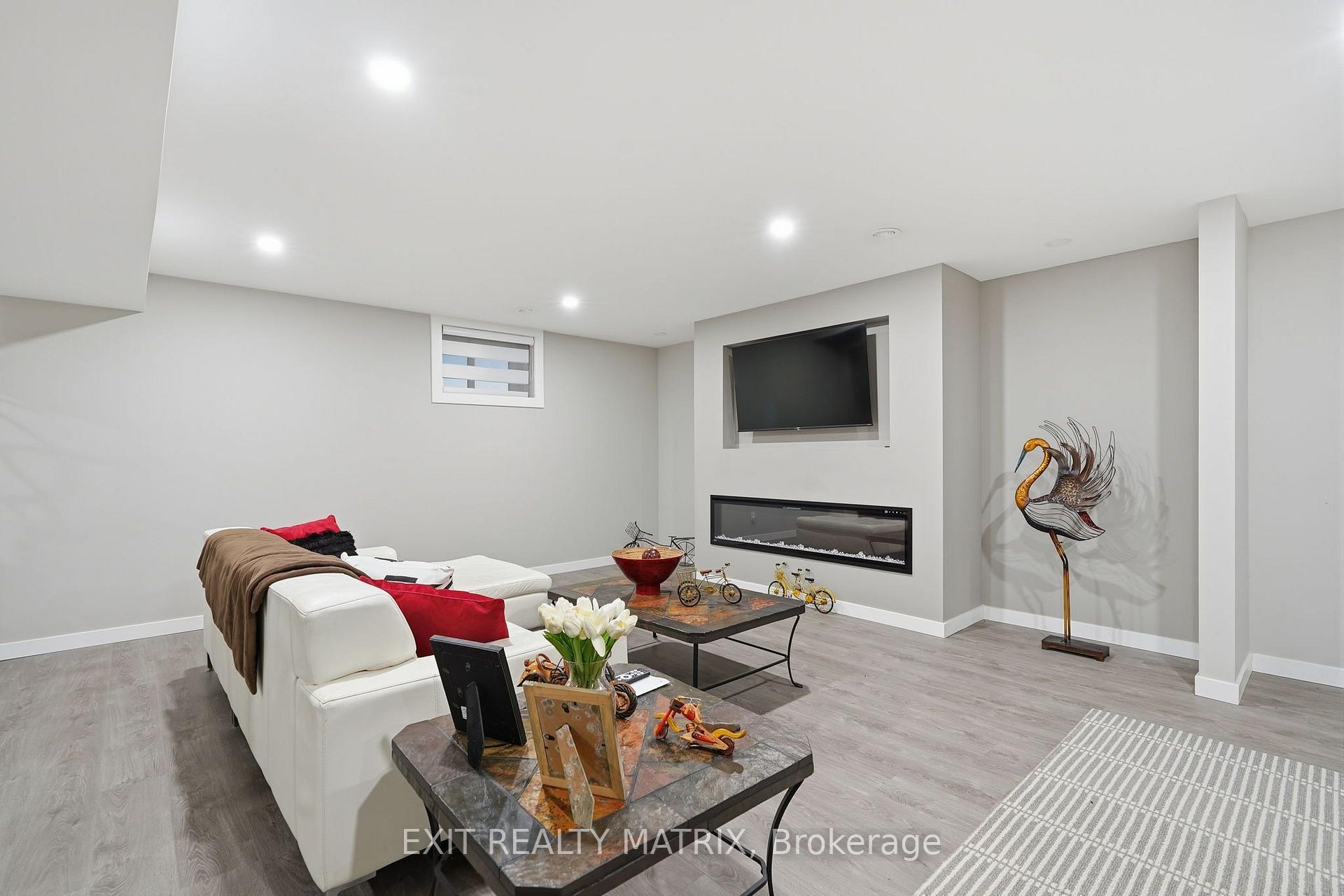 Photo 28 of 12340 Forest Road, South Dundas, South Dundas (Williamsburgh) Twp — HOMEH