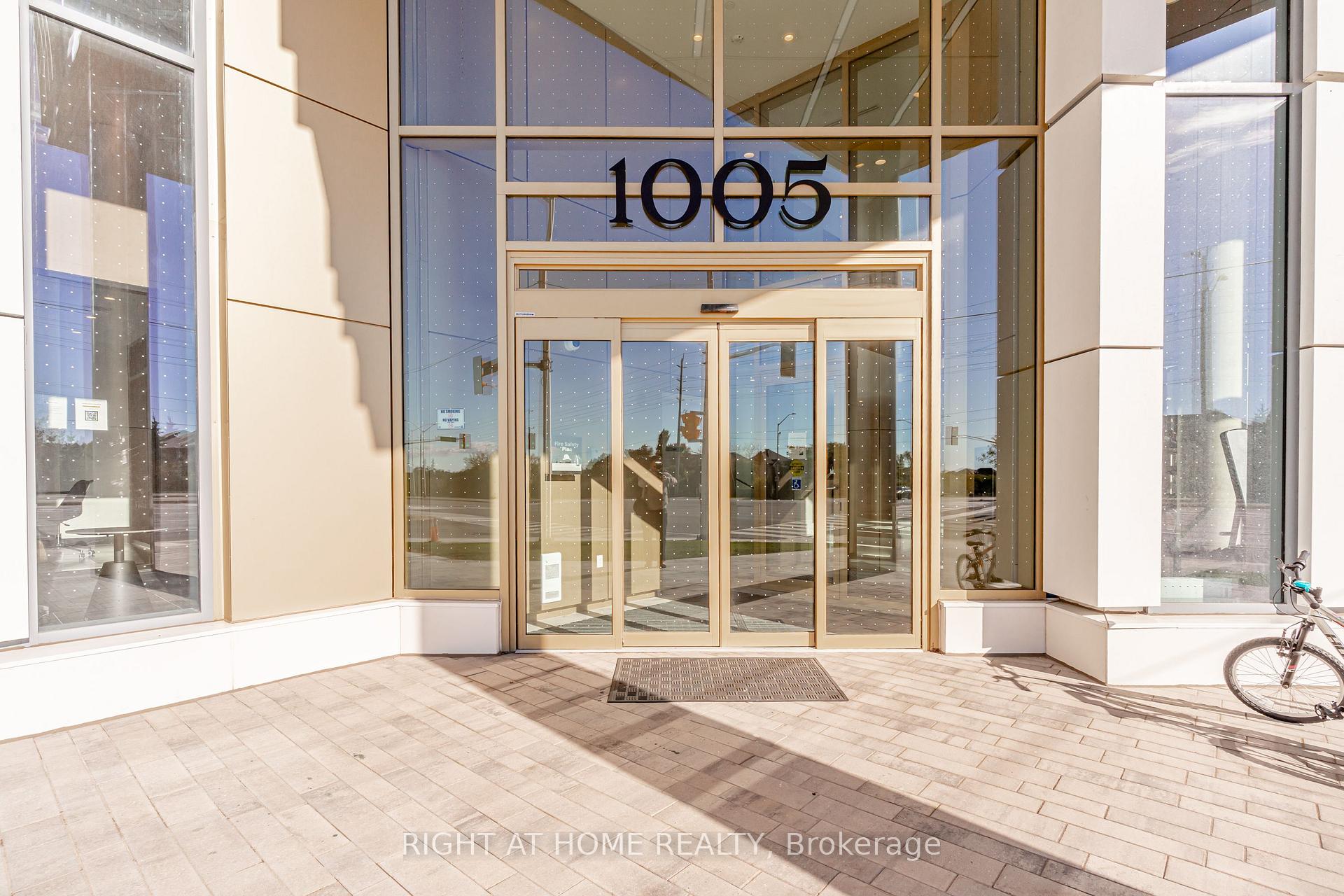 Photo 2 of Unit 510, 1005 Dundas Street E, Oakville, Joshua Meadows — HOMEH