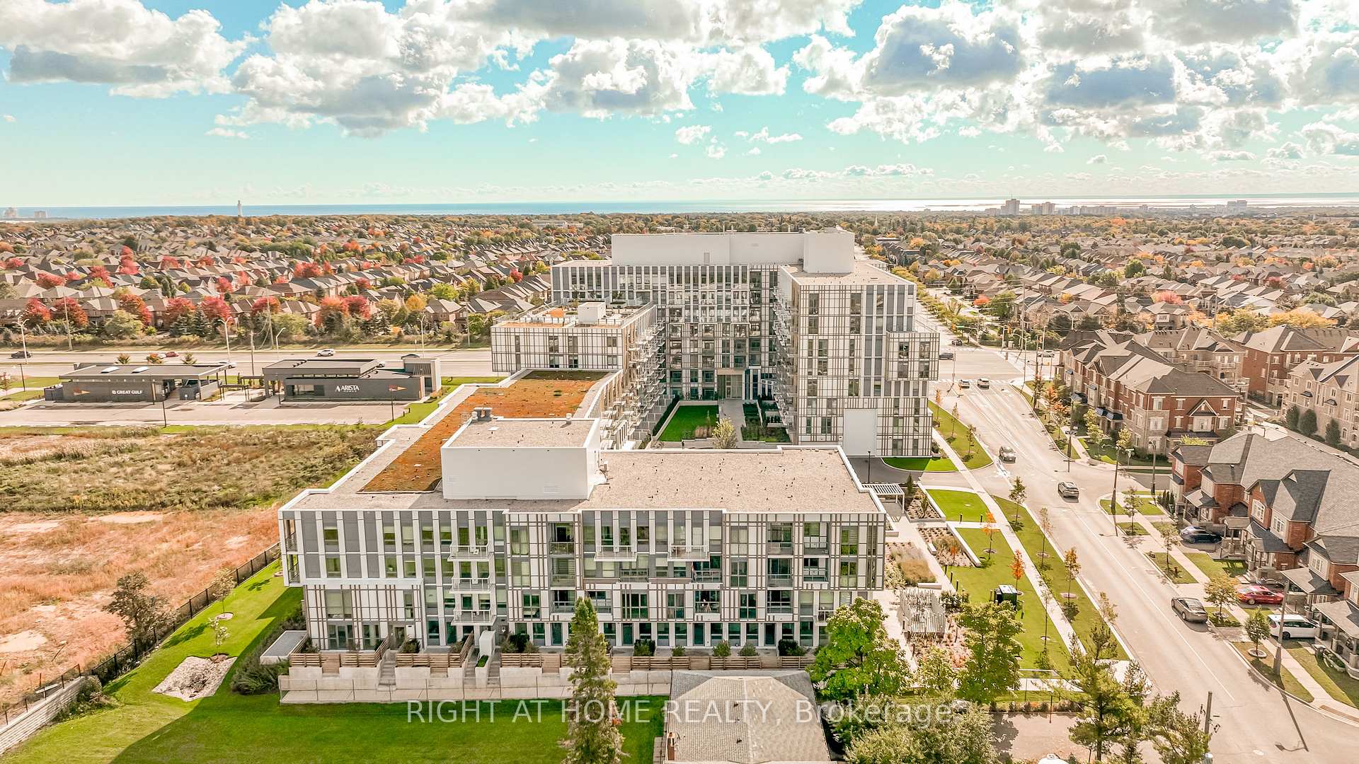 Photo 42 of Unit 510, 1005 Dundas Street E, Oakville, Joshua Meadows — HOMEH