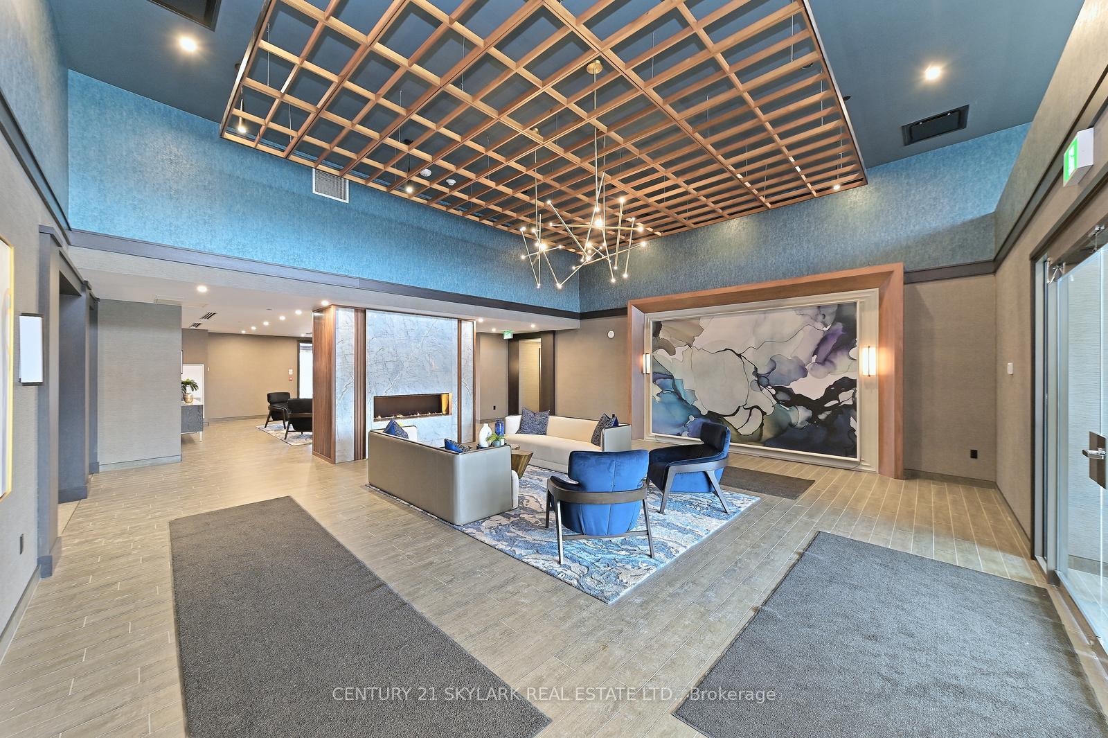 Photo 3 of Unit 401, 460 Dundas Street E, Hamilton, Waterdown — HOMEH