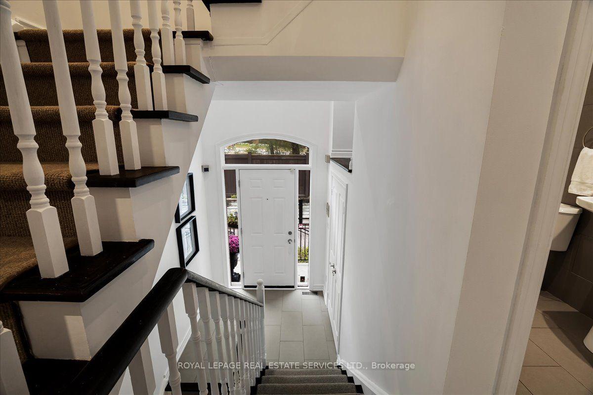 Photo 5 of Unit TH3, 3525 Yonge Street, North York, Bridle Path-Sunnybrook-York Mills — HOMEH