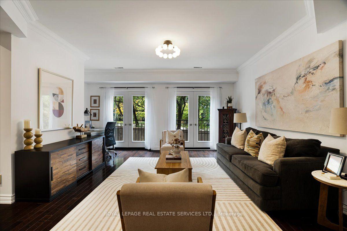 Photo 6 of Unit TH3, 3525 Yonge Street, North York, Bridle Path-Sunnybrook-York Mills — HOMEH