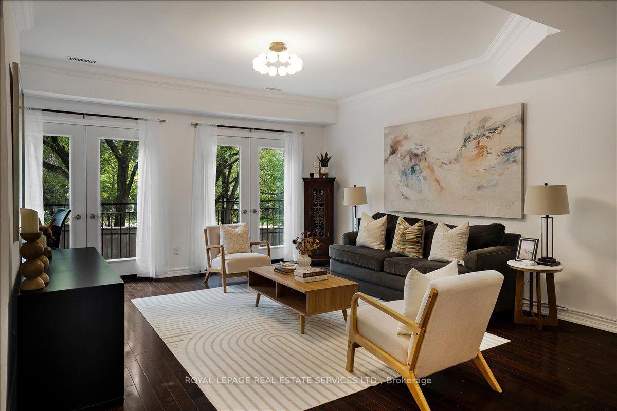 Photo 10 of Unit TH3, 3525 Yonge Street, North York, Bridle Path-Sunnybrook-York Mills — HOMEH