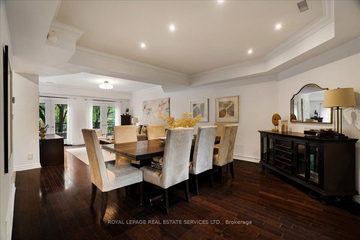 Photo 11 of Unit TH3, 3525 Yonge Street, North York, Bridle Path-Sunnybrook-York Mills — HOMEH