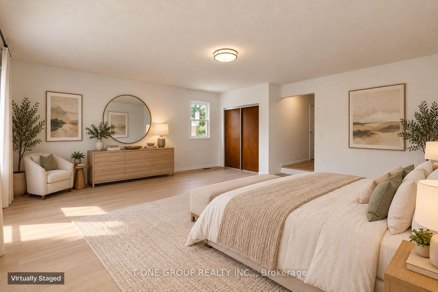 Photo 6 of 21 Madsen Crescent, Markham, Markville — HOMEH