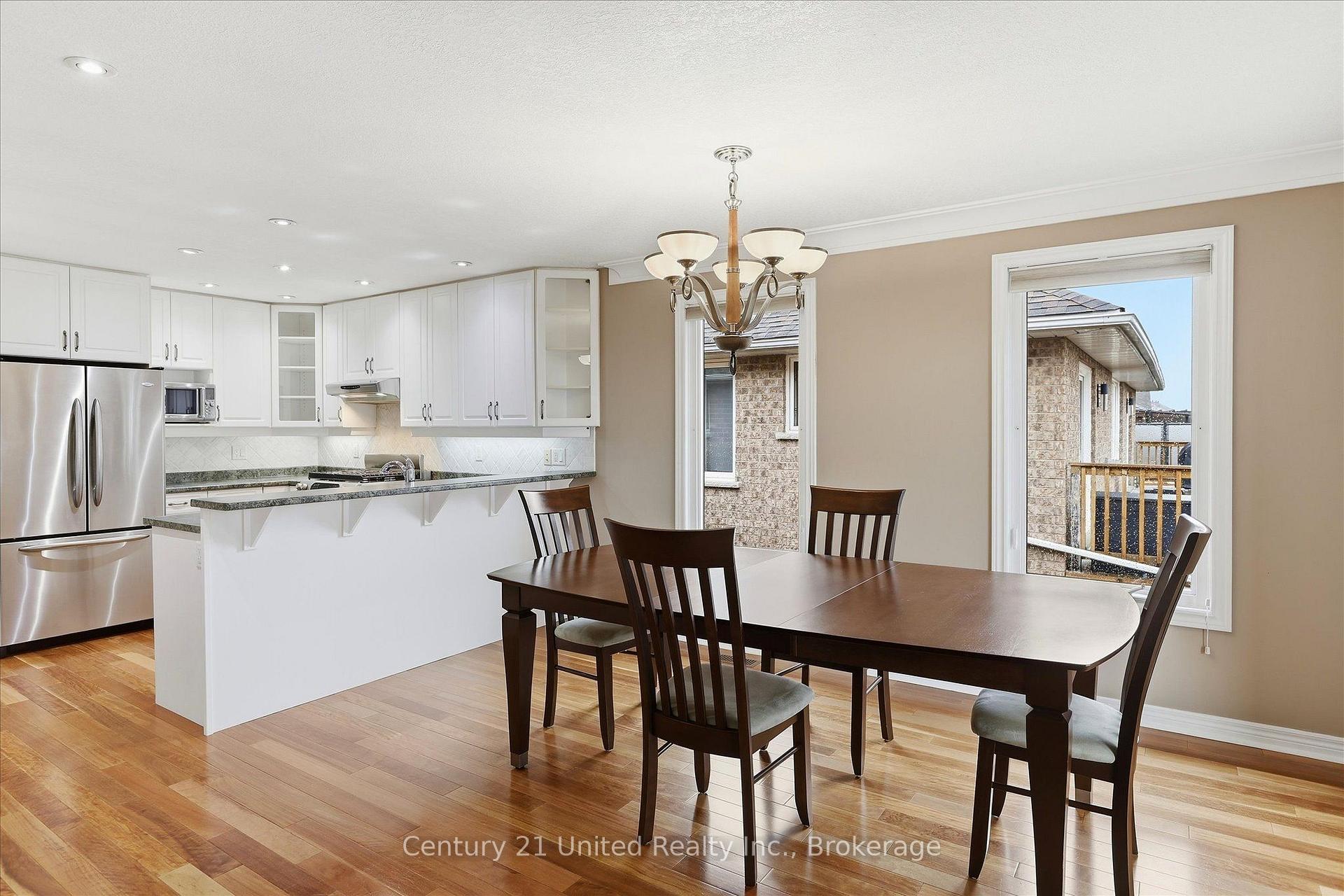 Photo 13 of 1688 Glenforest Boulevard, Peterborough, Monaghan Ward 2 — HOMEH