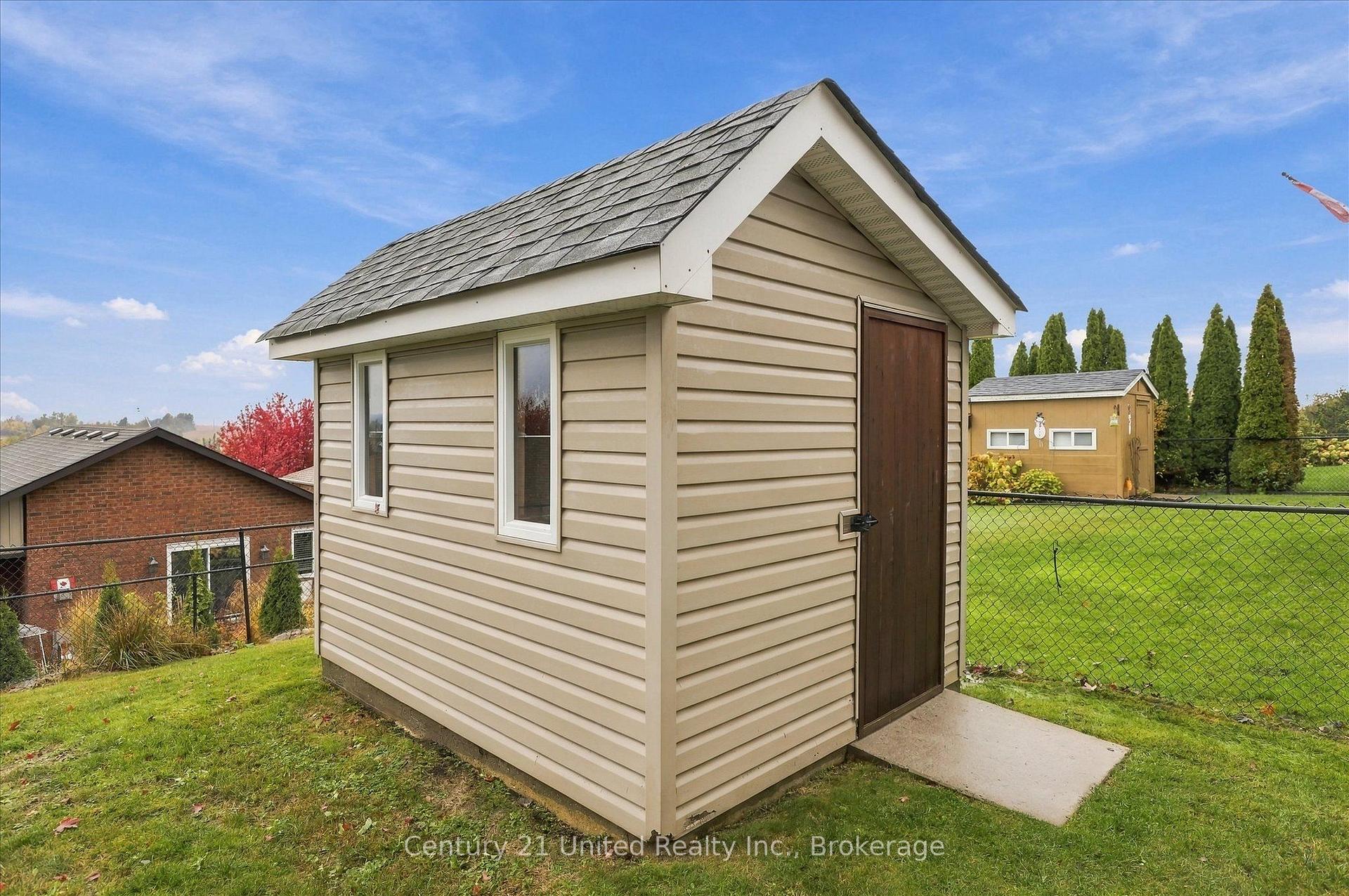 Photo 53 of 1688 Glenforest Boulevard, Peterborough, Monaghan Ward 2 — HOMEH