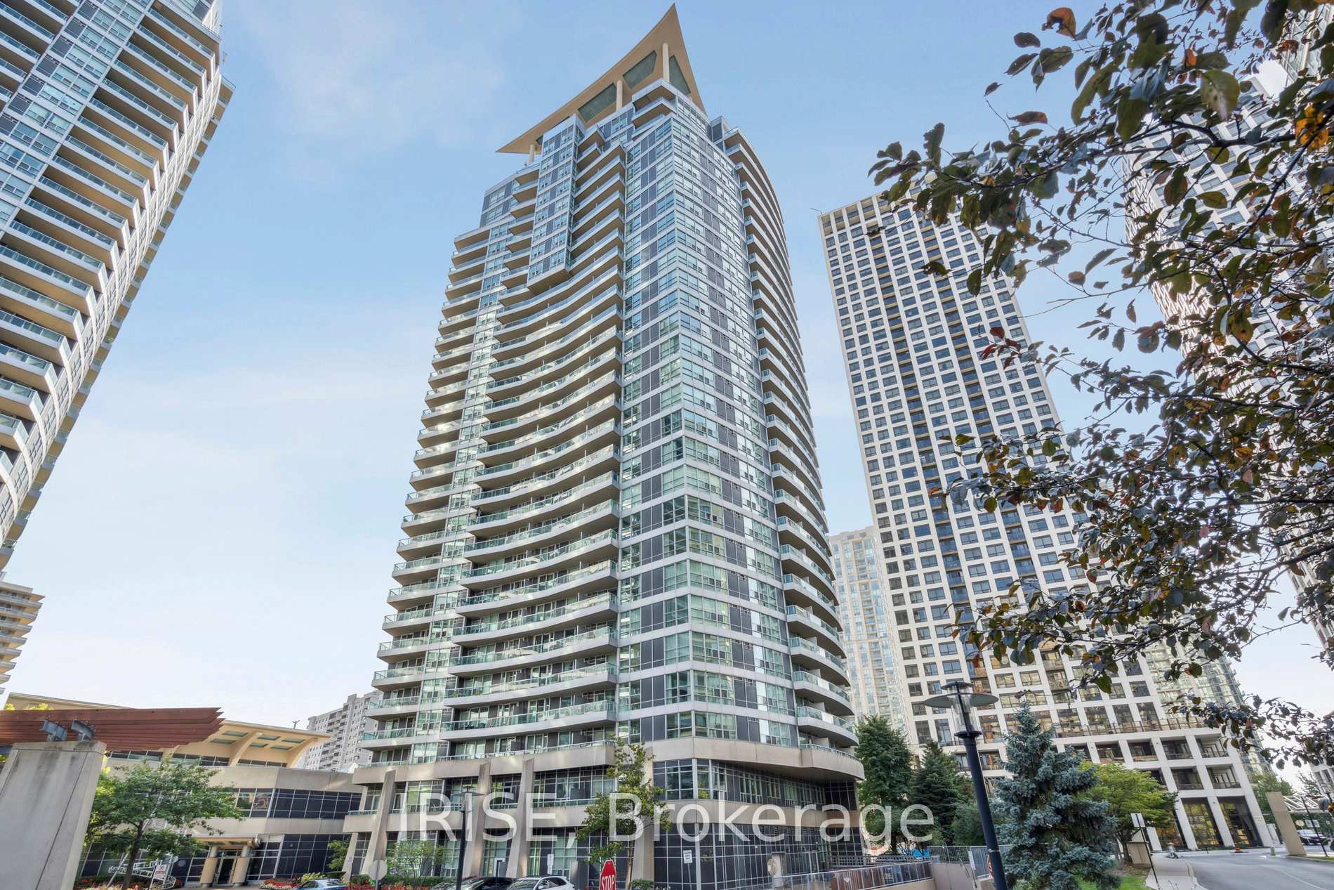 Photo 23 of Unit 411, 33 Elm Drive, Mississauga, City Centre — HOMEH