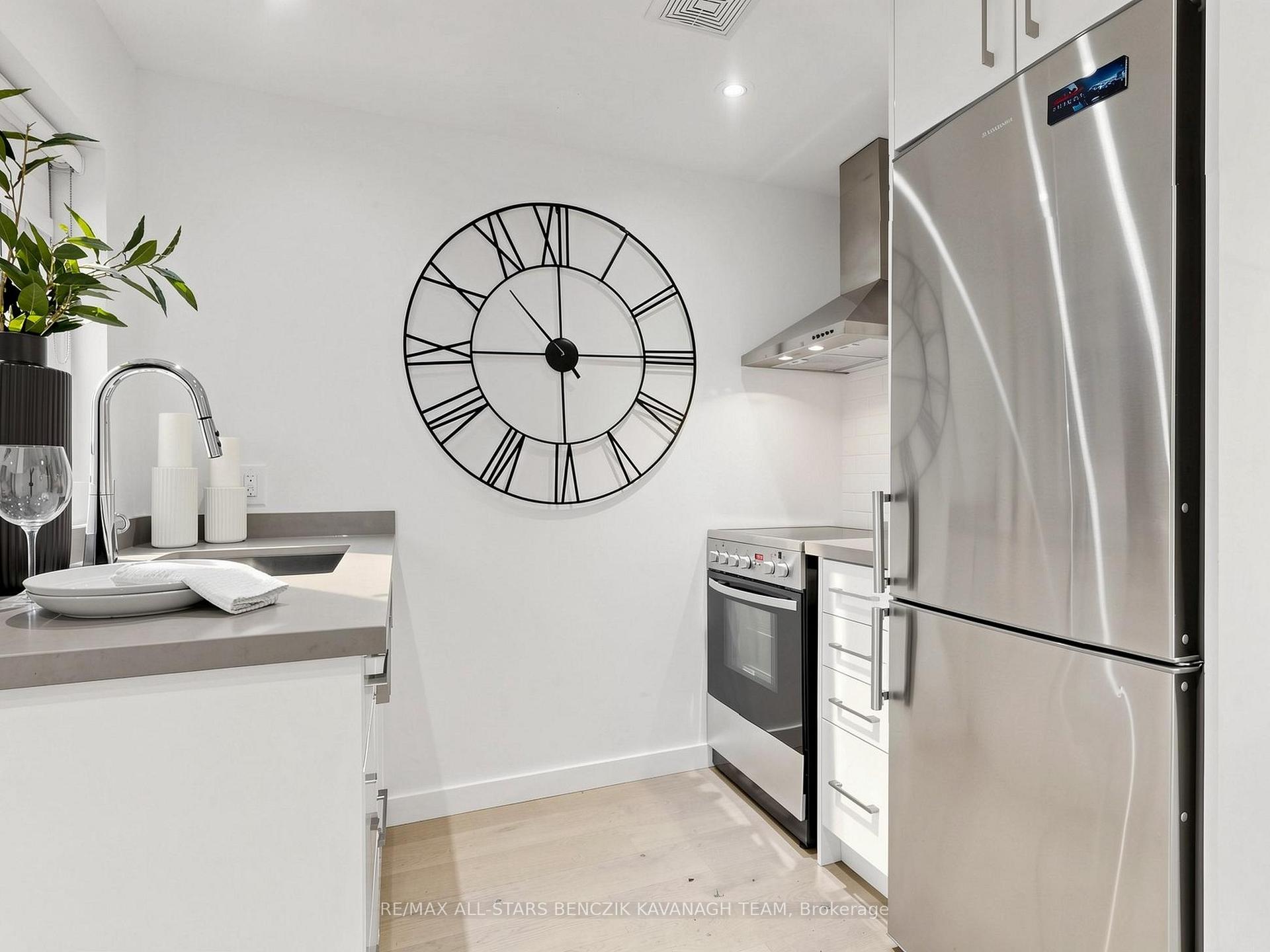 Photo 18 of 209 Marlborough Place, Toronto, The Annex — HOMEH