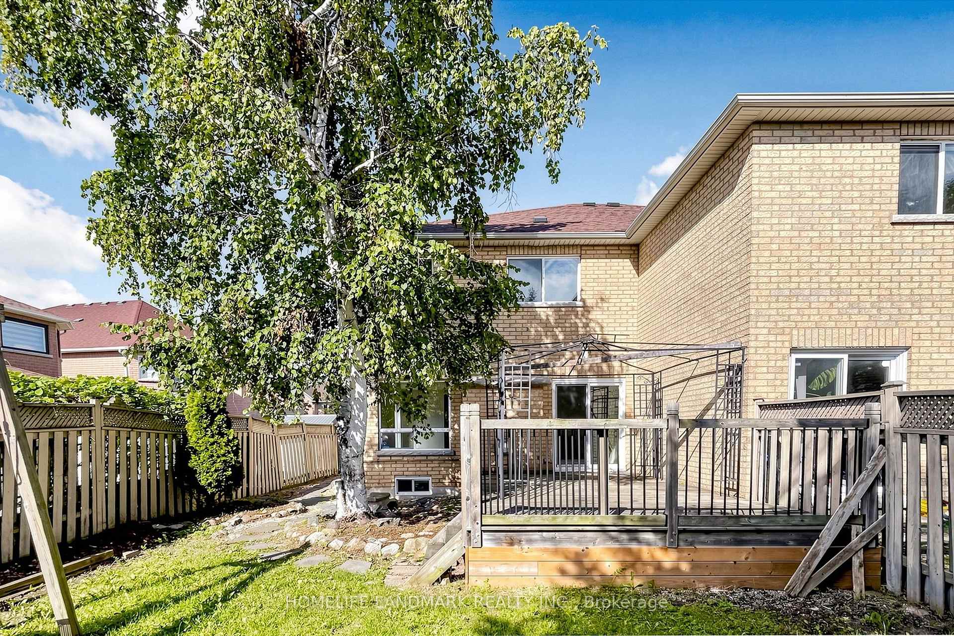 Photo 29 of 183 Freemont Street, Vaughan, Patterson — HOMEH