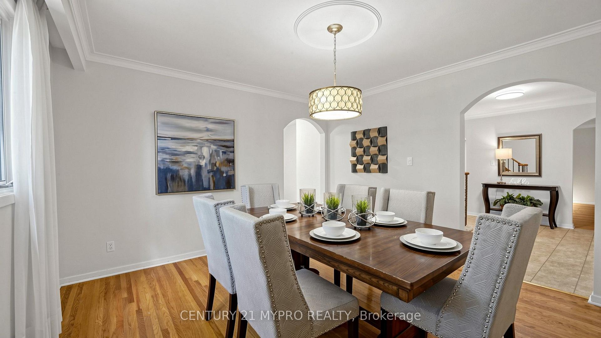 Photo 9 of 23 Forest Park Crescent, Markham, Royal Orchard — HOMEH