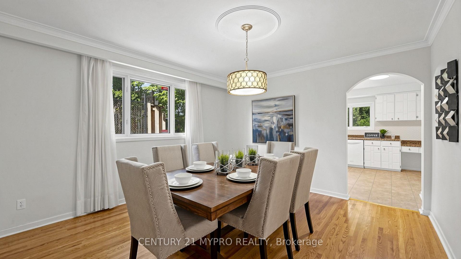 Photo 10 of 23 Forest Park Crescent, Markham, Royal Orchard — HOMEH
