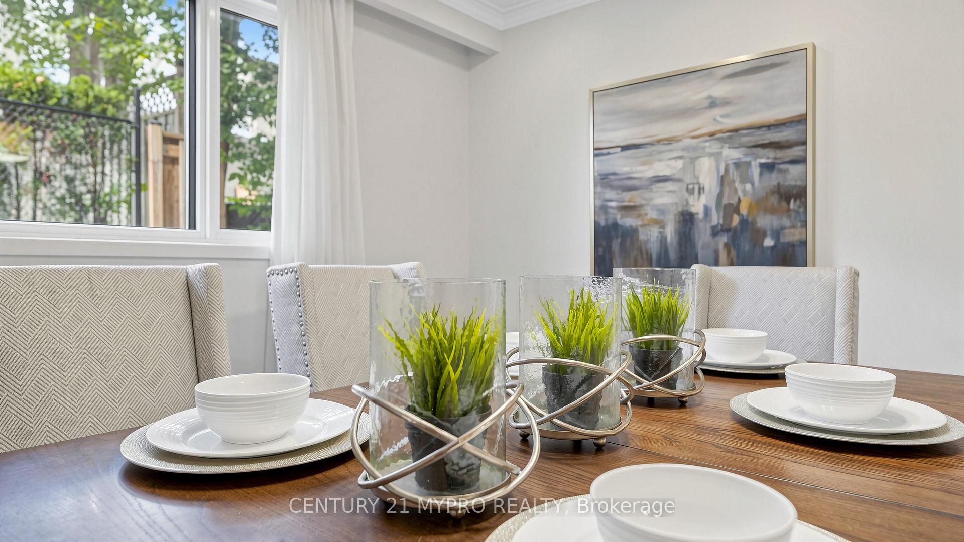 Photo 11 of 23 Forest Park Crescent, Markham, Royal Orchard — HOMEH