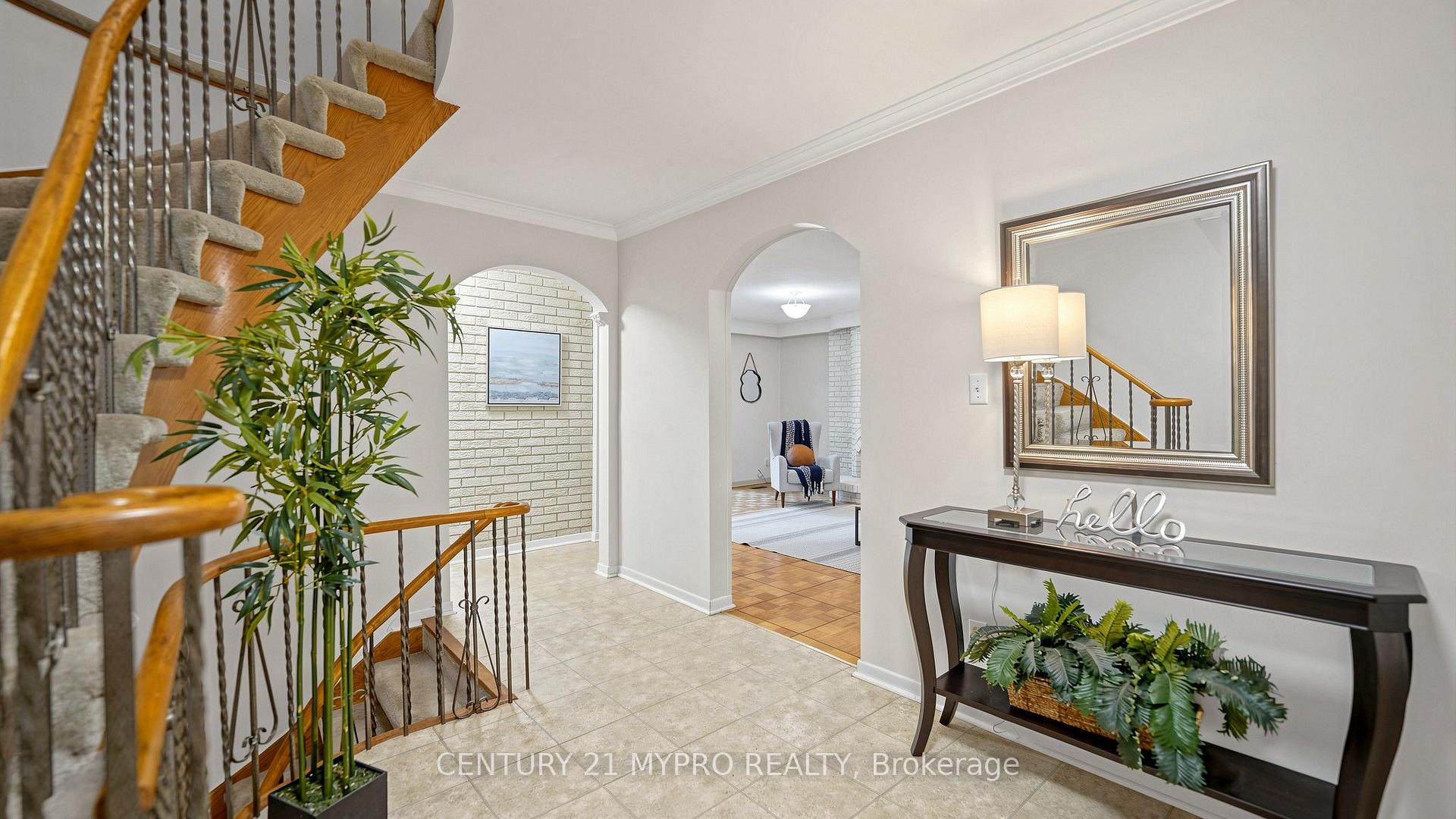 Photo 17 of 23 Forest Park Crescent, Markham, Royal Orchard — HOMEH