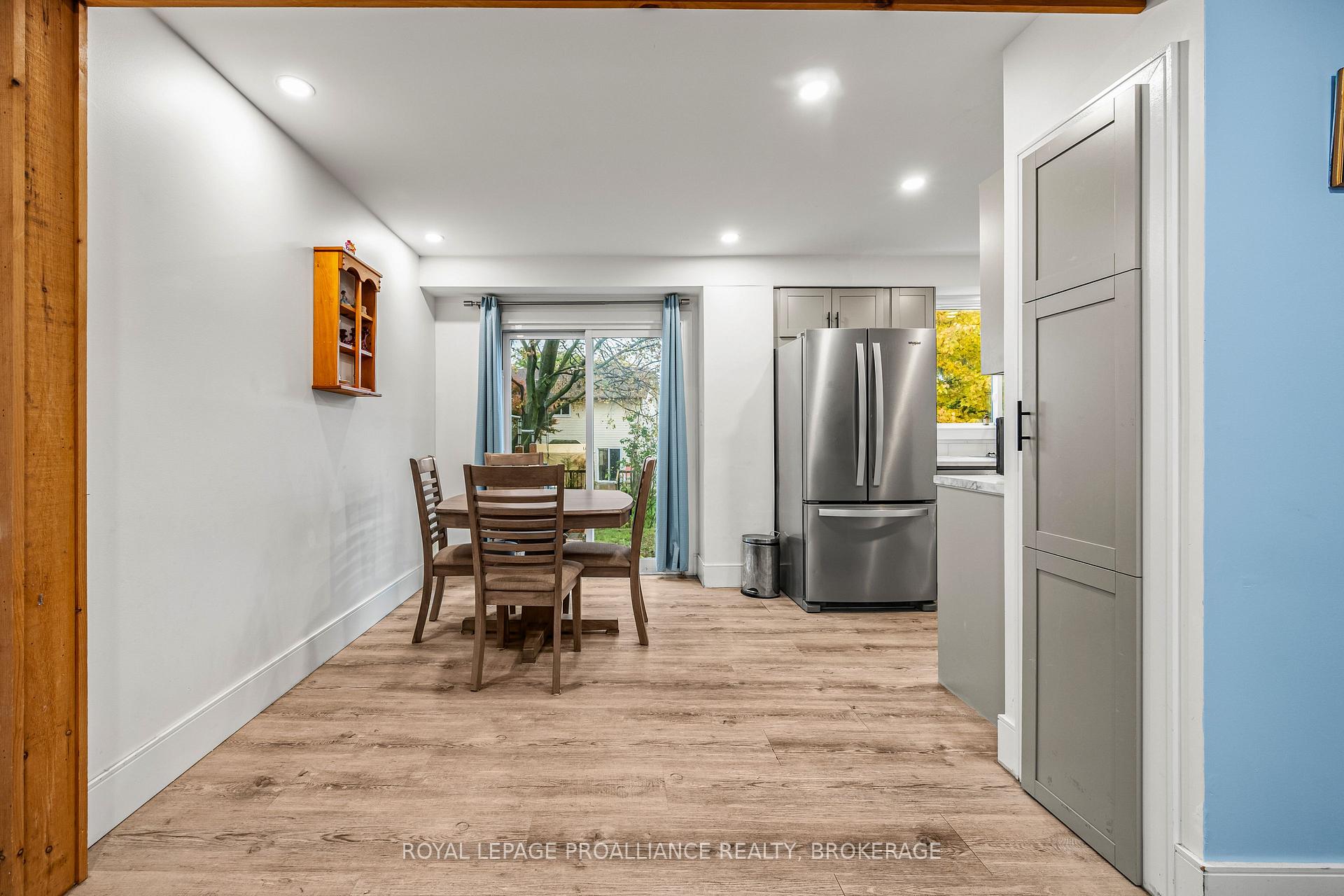 Photo 8 of 879 Beaconhill Court, Kingston, North of Taylor-Kidd Blvd — HOMEH