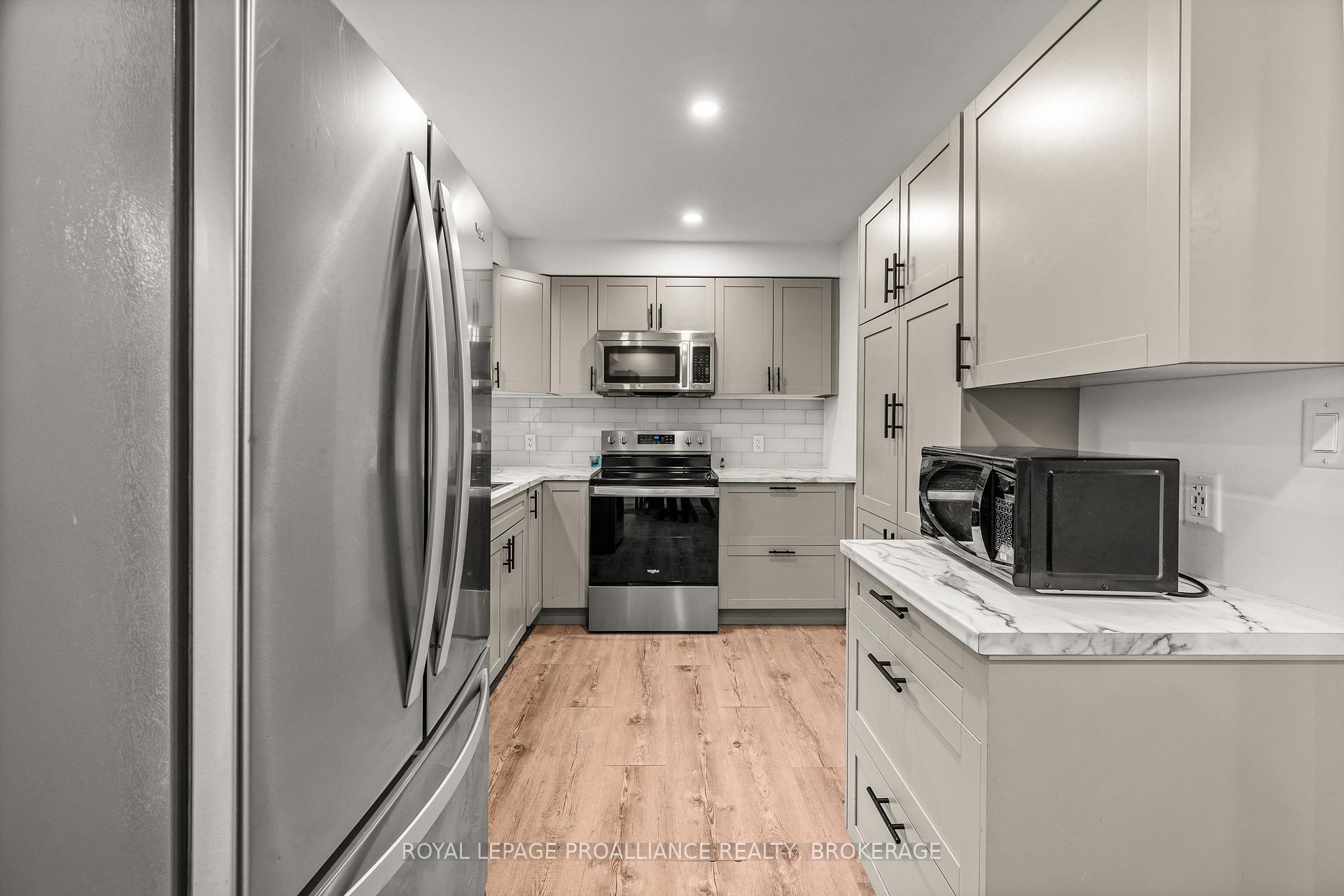 Photo 10 of 879 Beaconhill Court, Kingston, North of Taylor-Kidd Blvd — HOMEH