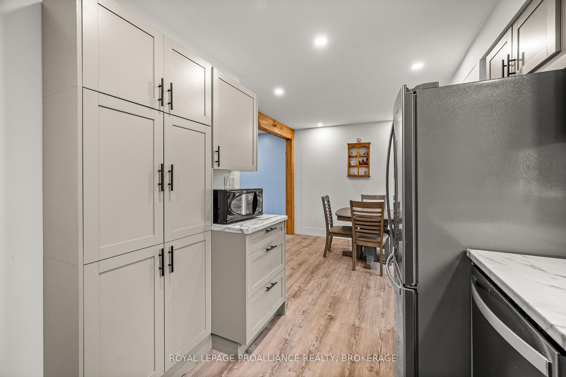 Photo 12 of 879 Beaconhill Court, Kingston, North of Taylor-Kidd Blvd — HOMEH