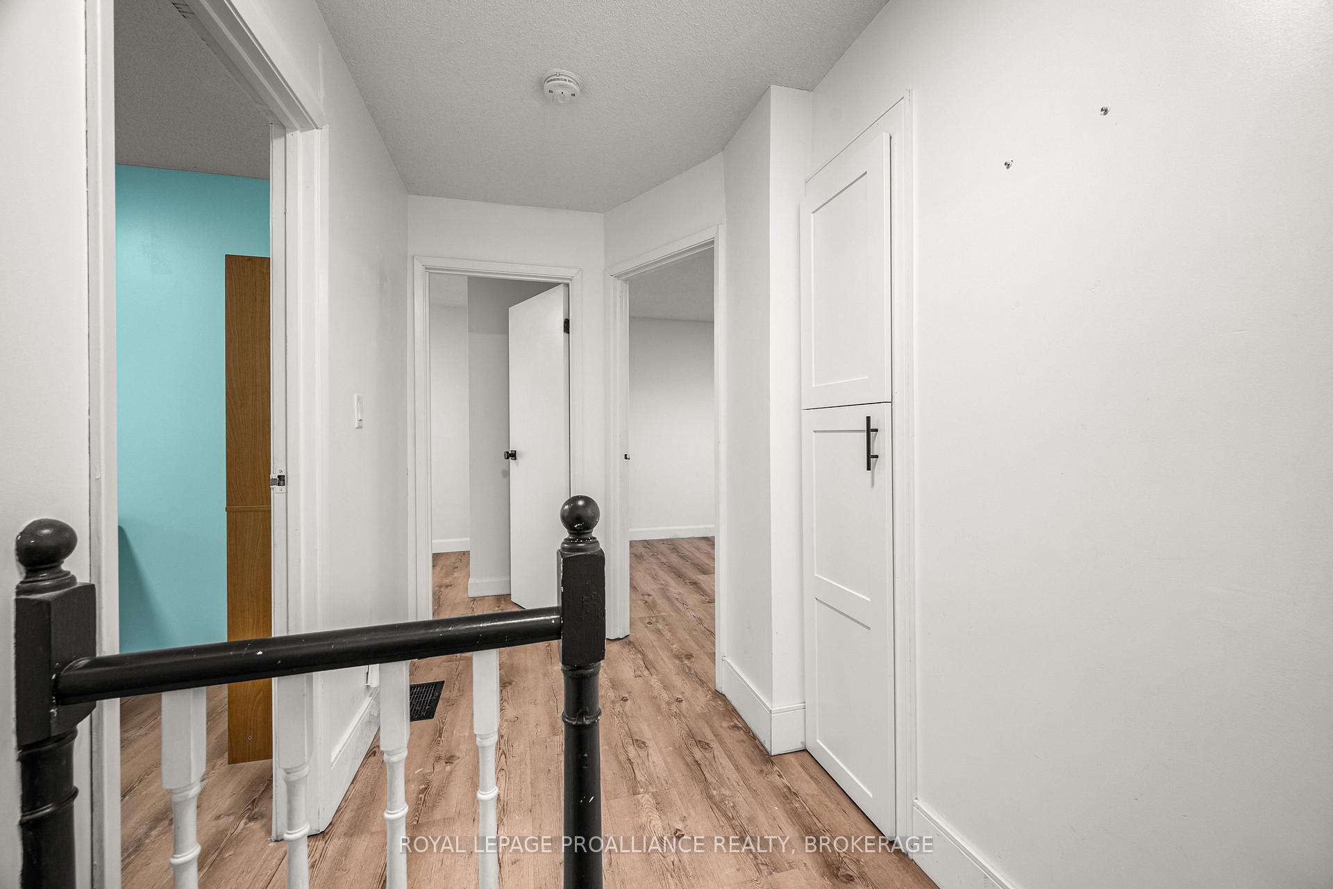 Photo 14 of 879 Beaconhill Court, Kingston, North of Taylor-Kidd Blvd — HOMEH