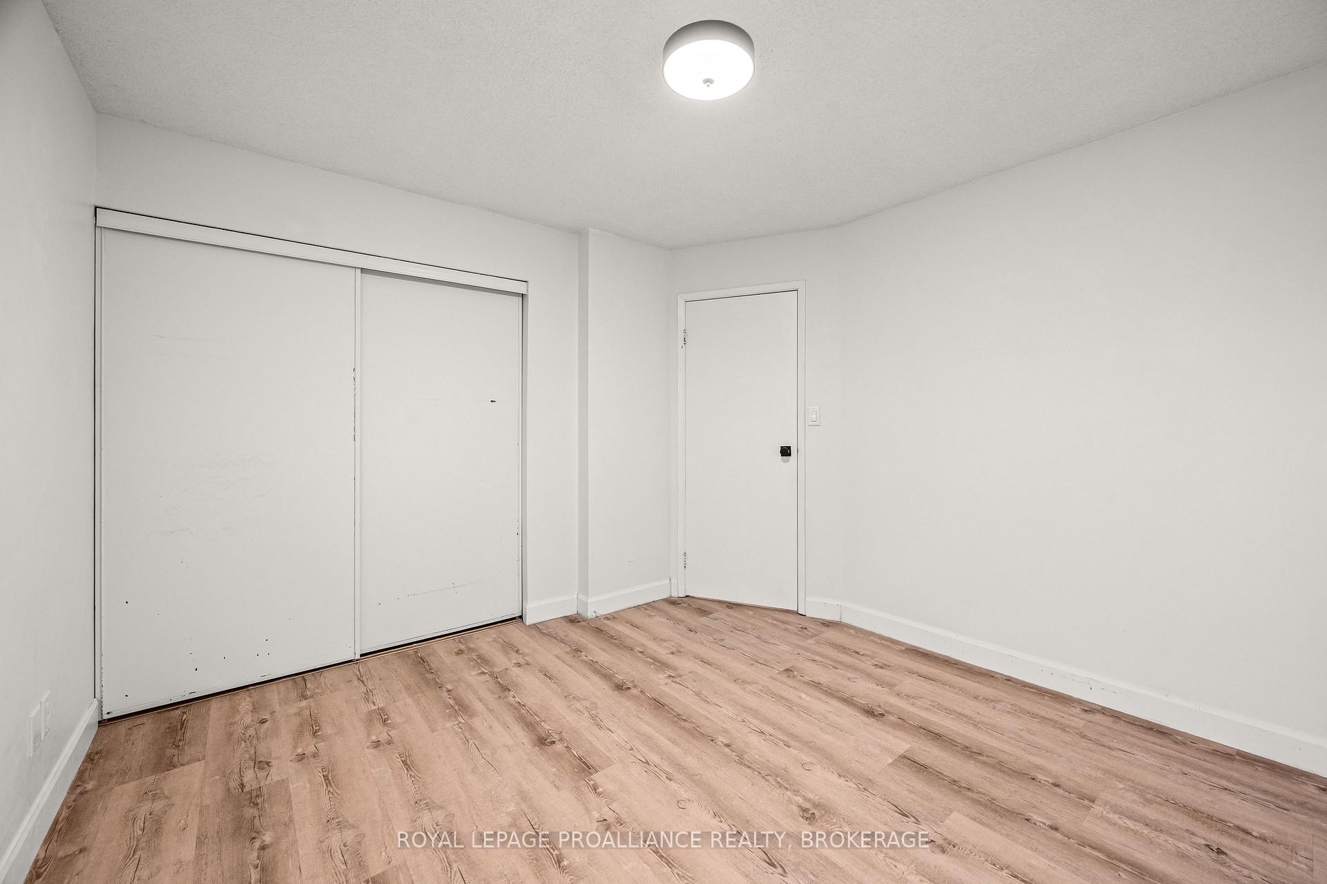 Photo 22 of 879 Beaconhill Court, Kingston, North of Taylor-Kidd Blvd — HOMEH