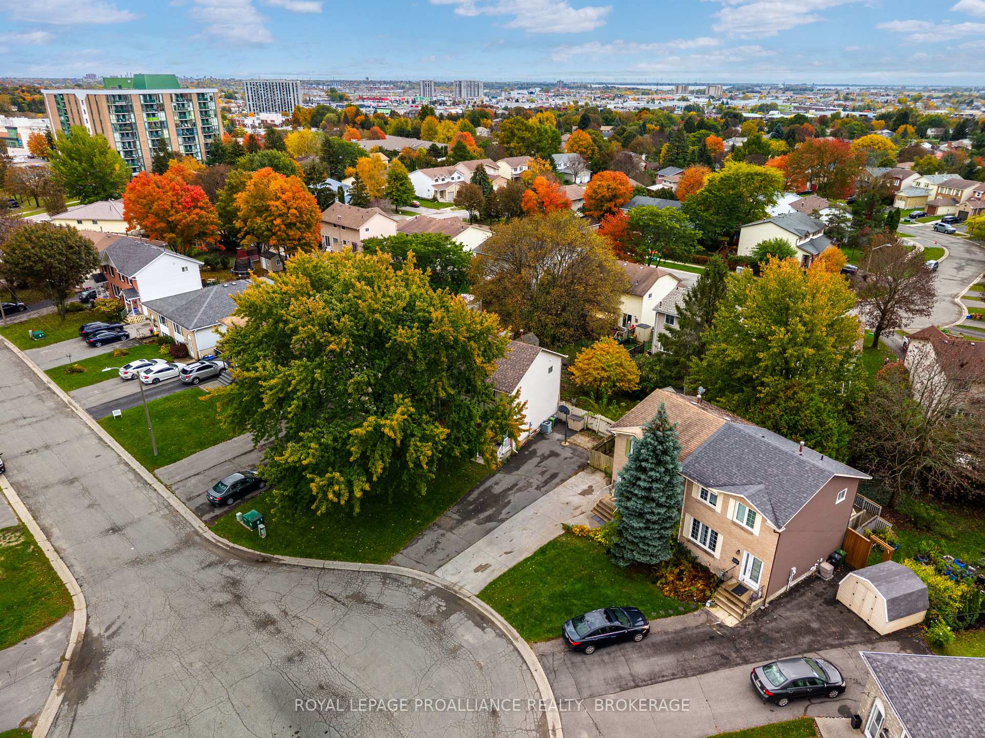 Photo 41 of 879 Beaconhill Court, Kingston, North of Taylor-Kidd Blvd — HOMEH