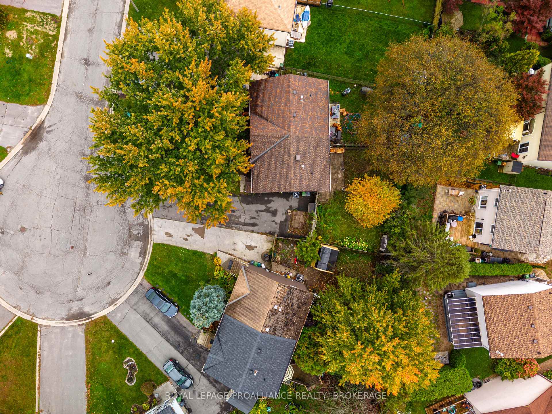 Photo 42 of 879 Beaconhill Court, Kingston, North of Taylor-Kidd Blvd — HOMEH