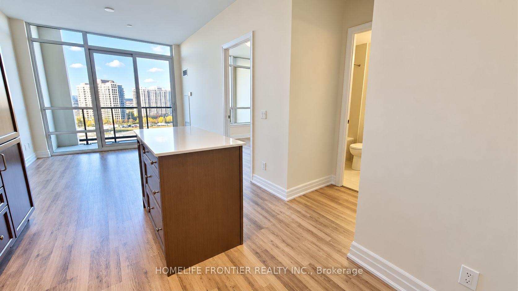 Photo 3 of Unit 803, 9085 Jane Street, Vaughan, Concord — HOMEH